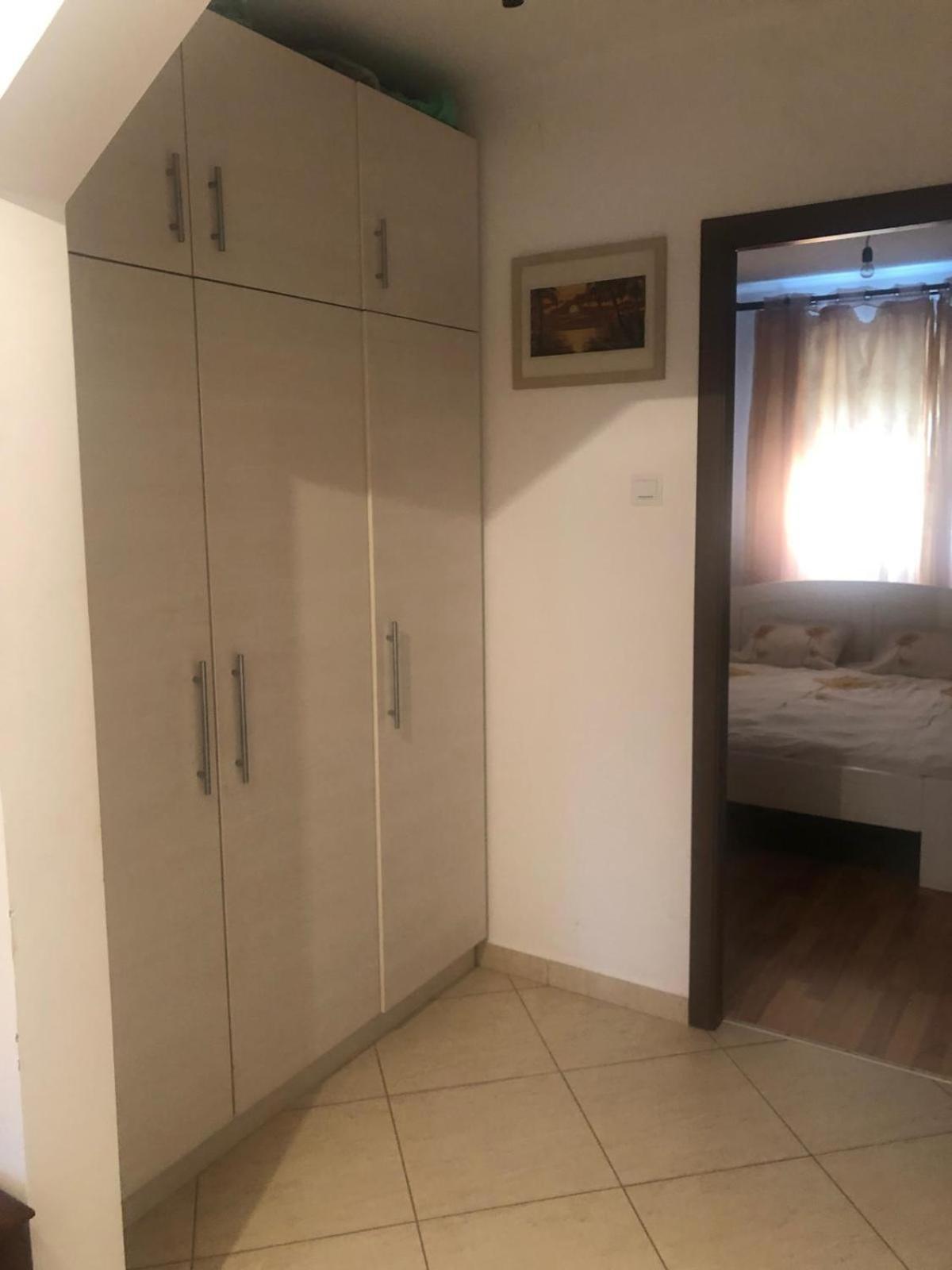 Apartament Cu 3 Camere La Poala Muntilor Fagaras فيكتوريا المظهر الخارجي الصورة