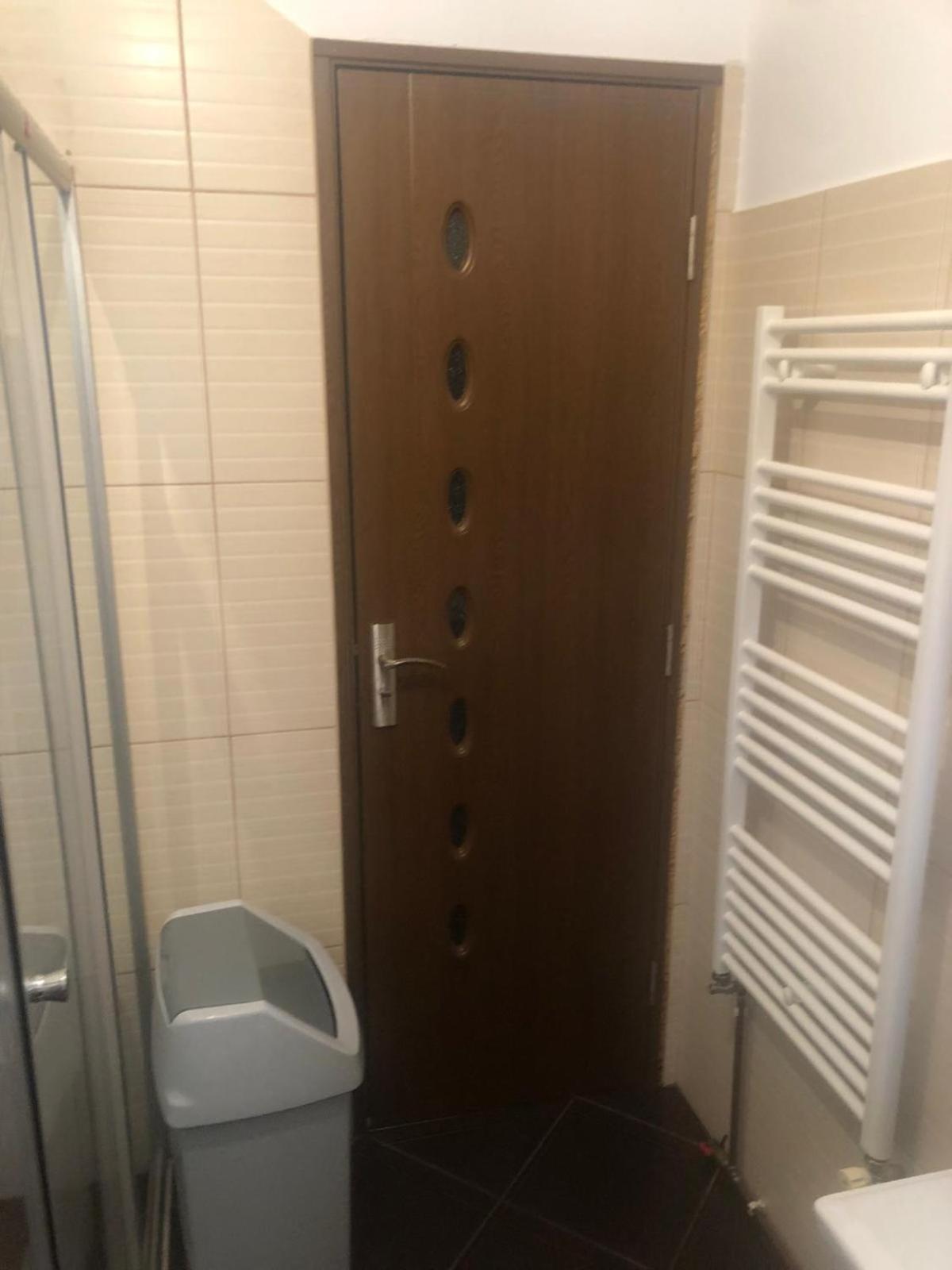 Apartament Cu 3 Camere La Poala Muntilor Fagaras فيكتوريا المظهر الخارجي الصورة